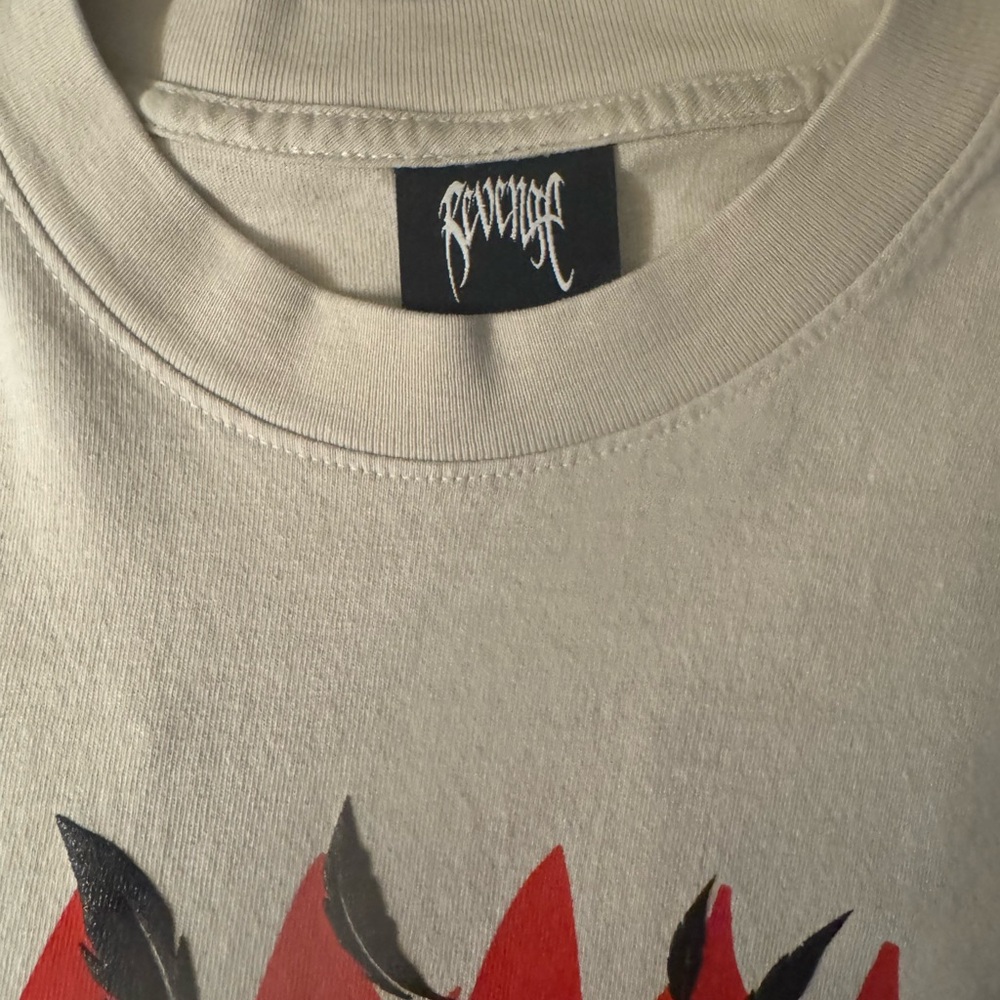 Revenge Dove 999 T Shirt in Red & Cement Color - Picture 3 of 4